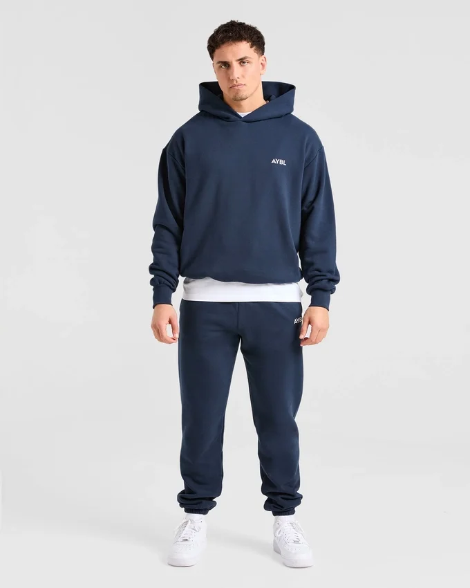 Essential Oversized-Hoodie