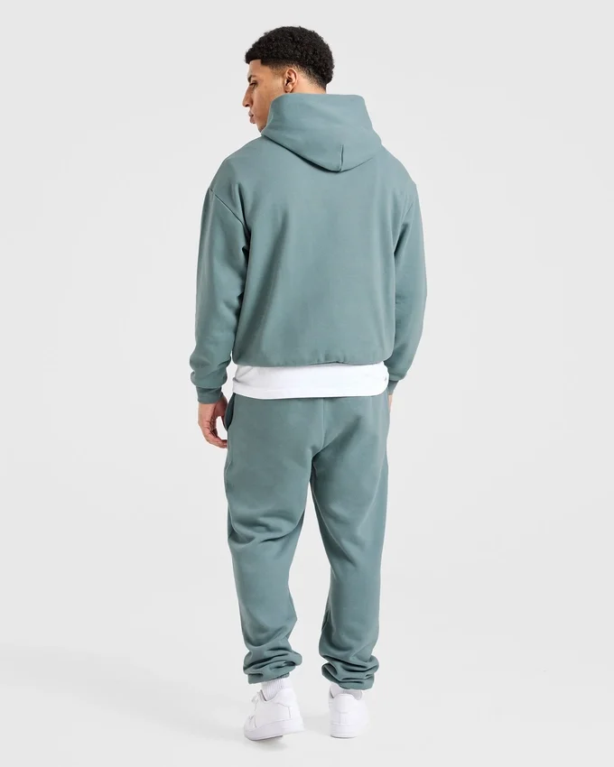 Essential Oversized-Hoodie