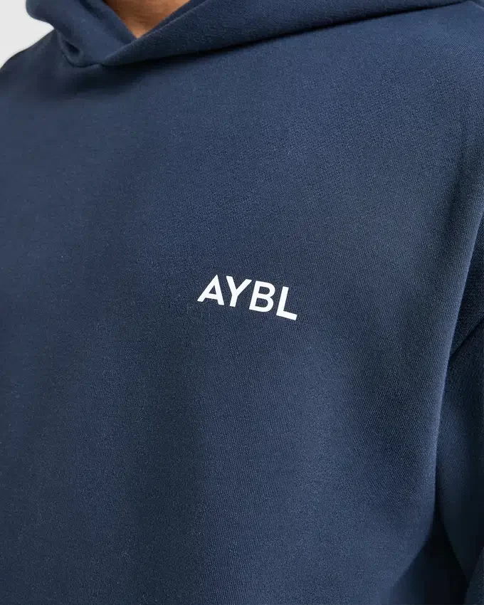 Essential Oversized-Hoodie
