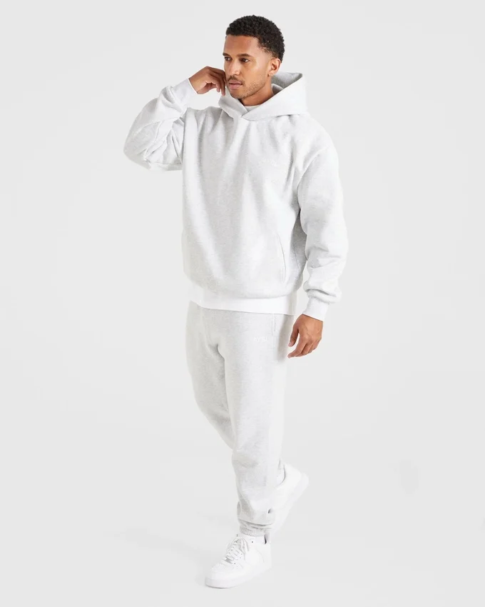 Essential Oversized-Hoodie