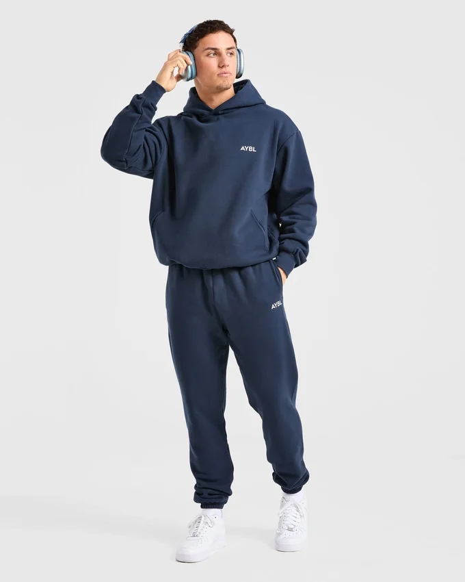 Essential Oversized-Hoodie