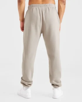 Essential Oversized-Jogginghose