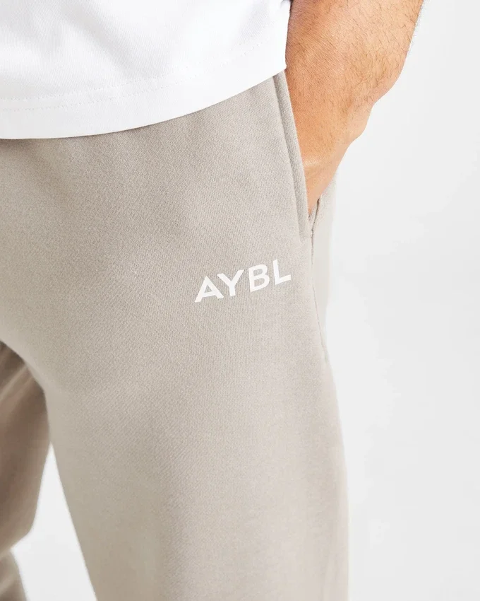 Essential Oversized-Jogginghose