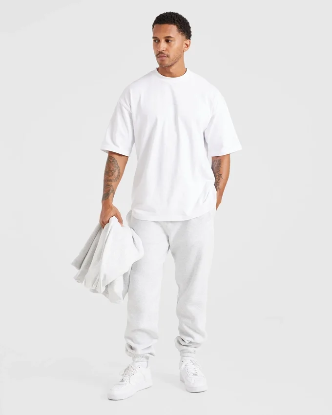 Essential Oversized-Jogginghose