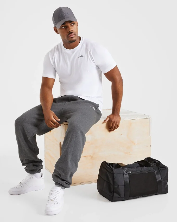 Essential Oversized-Jogginghose