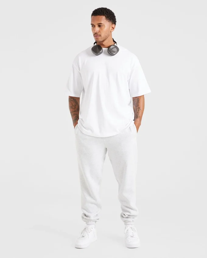 Essential Oversized-Jogginghose