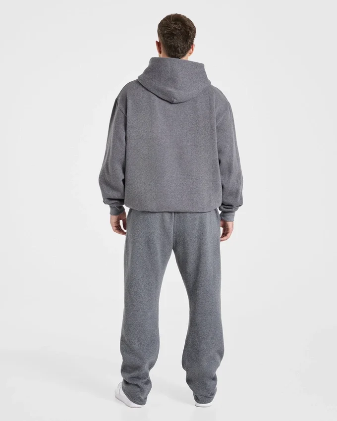 Essential Oversized-Hoodie