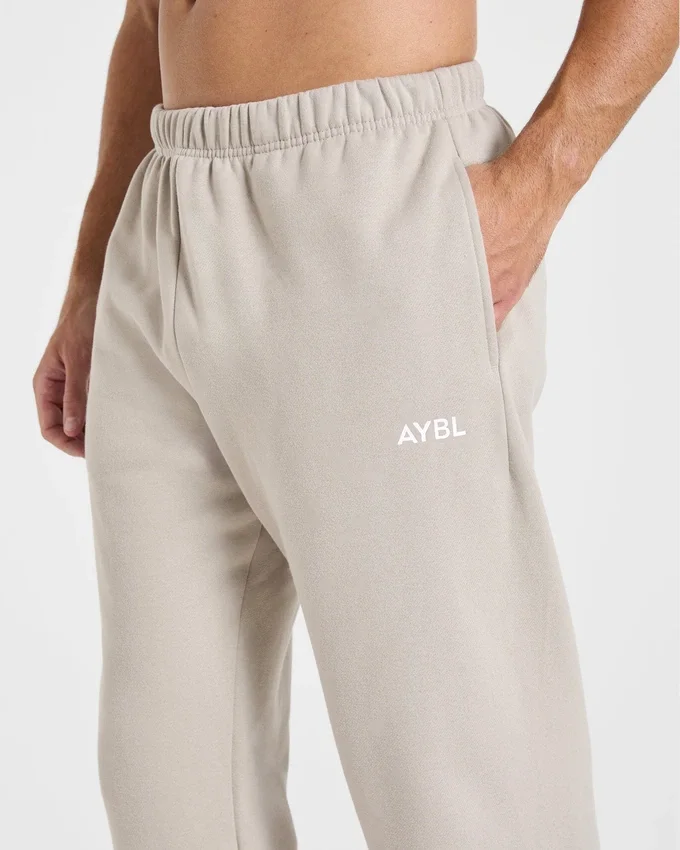 Essential Oversized Jogginghose mit geradem Bein