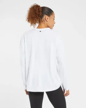 Essential Oversized-Langarm-T-Shirt
