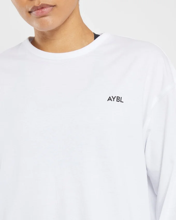 Essential Oversized-Langarm-T-Shirt