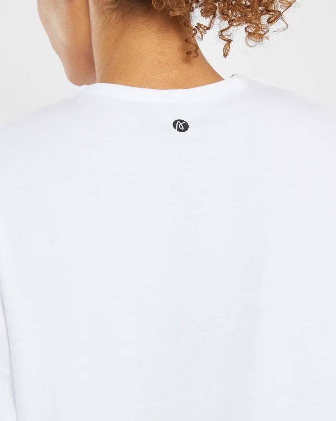 Essential Oversized-Langarm-T-Shirt