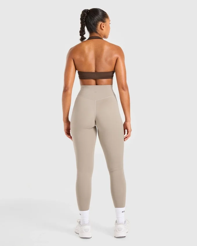 Essential Sport-BH mit Neckholder