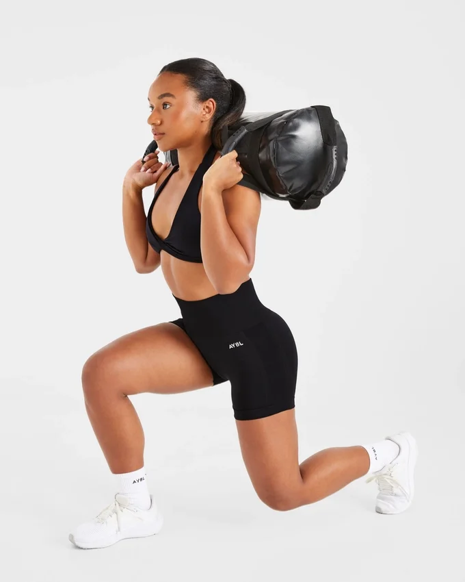 Essential Sport-BH mit Neckholder