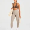 Essential Sport-BH mit Neckholder