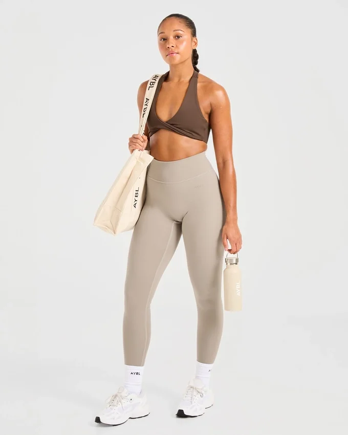 Essential Sport-BH mit Neckholder