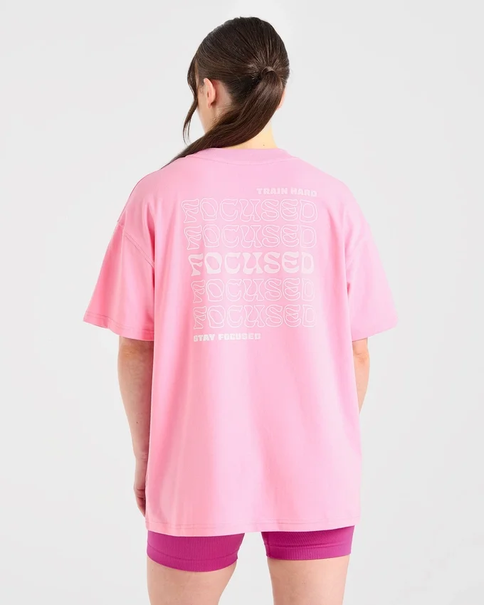 „Focused Wavy“ Oversize-T-Shirt