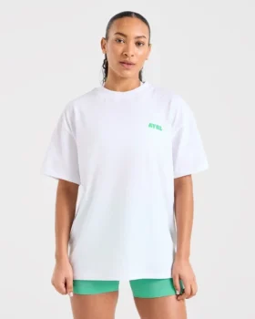 „Focused Wavy“ Oversize-T-Shirt