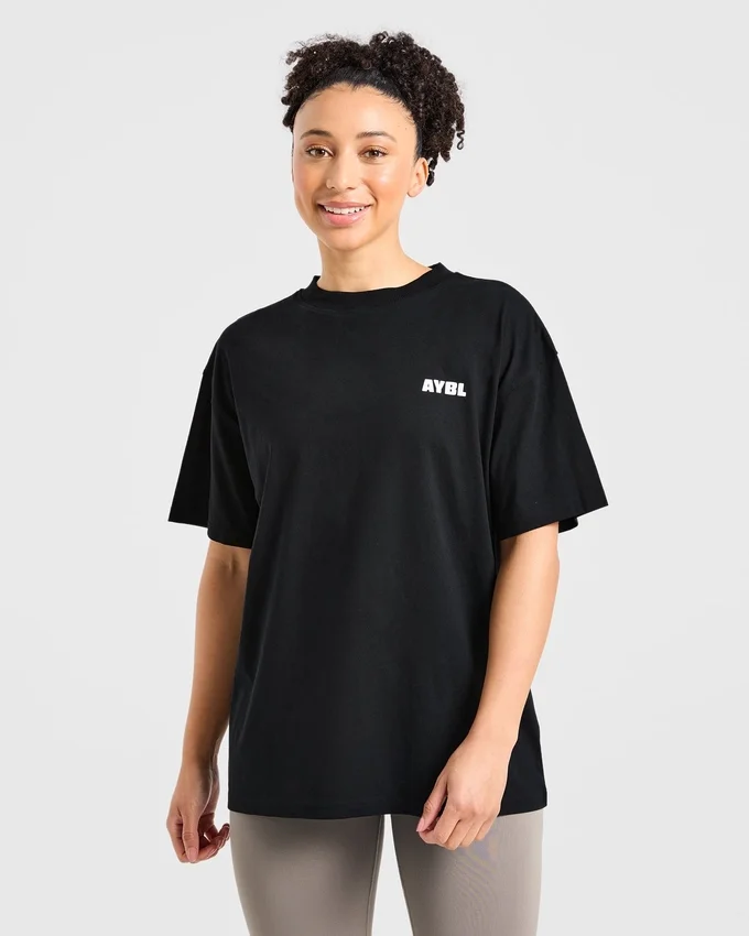 „Focused Wavy“ Oversize-T-Shirt