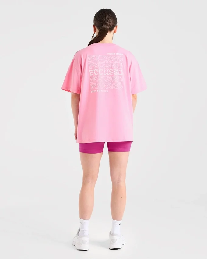 „Focused Wavy“ Oversize-T-Shirt