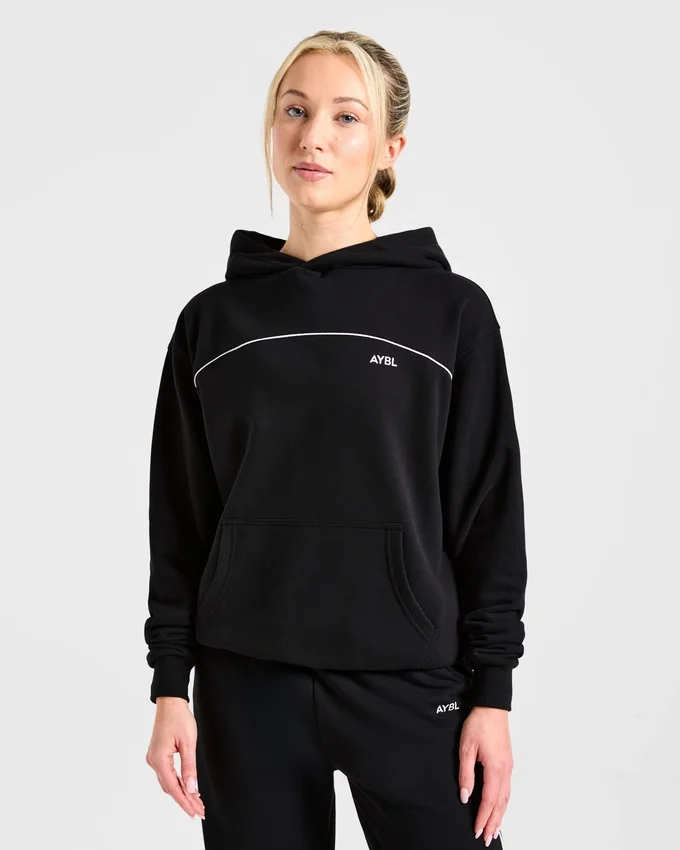 Form-Hoodie