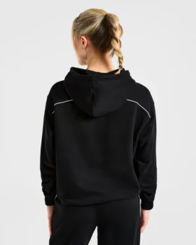 Form-Hoodie