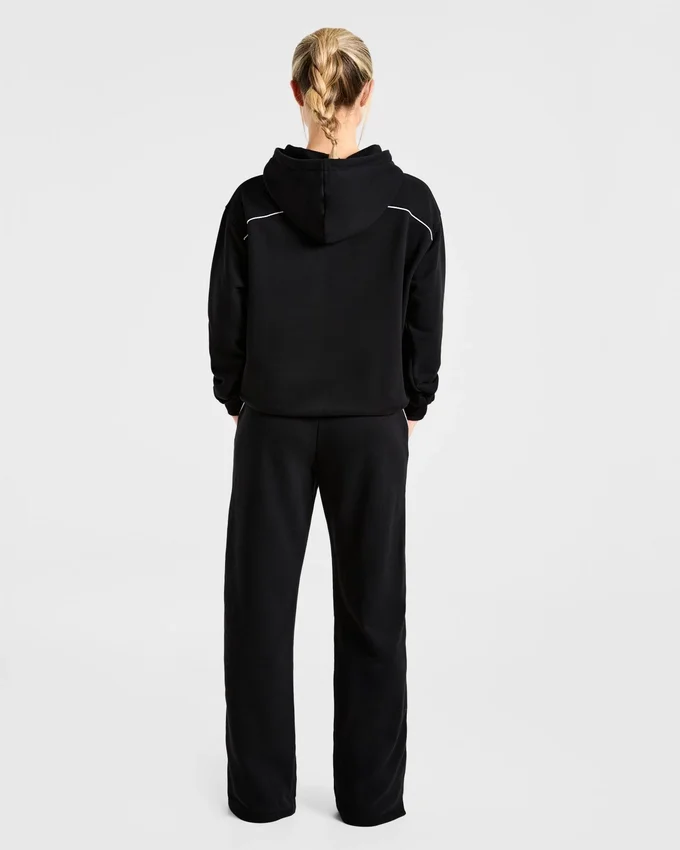 Form-Hoodie