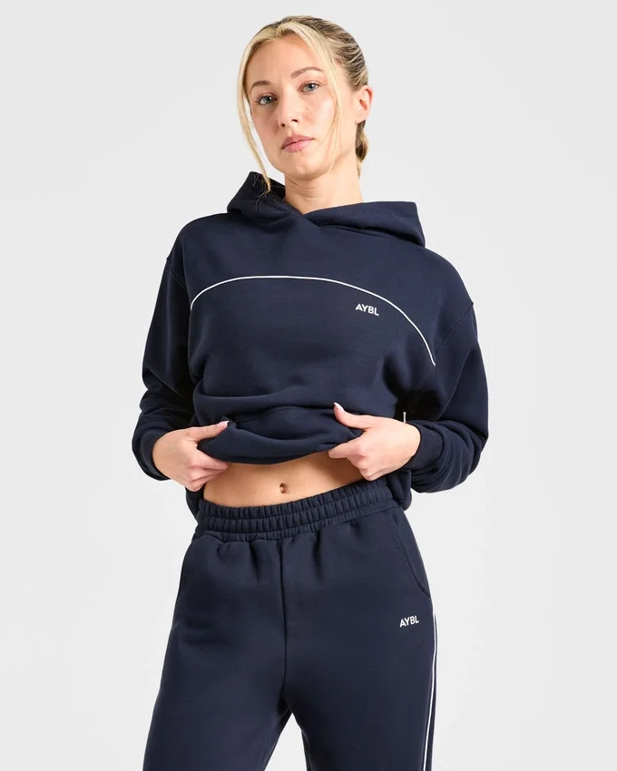 Form-Hoodie