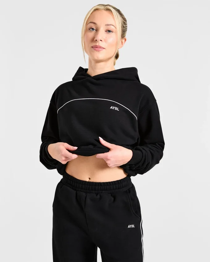 Form-Hoodie