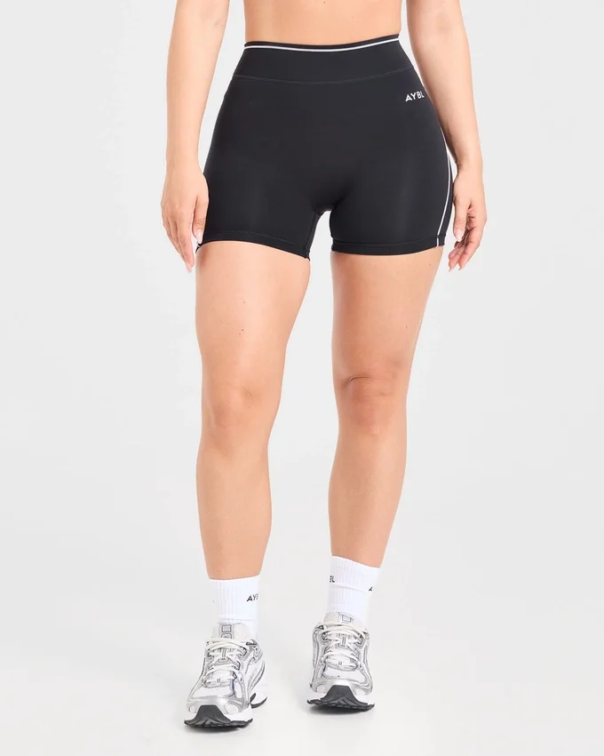 Form-Shorts