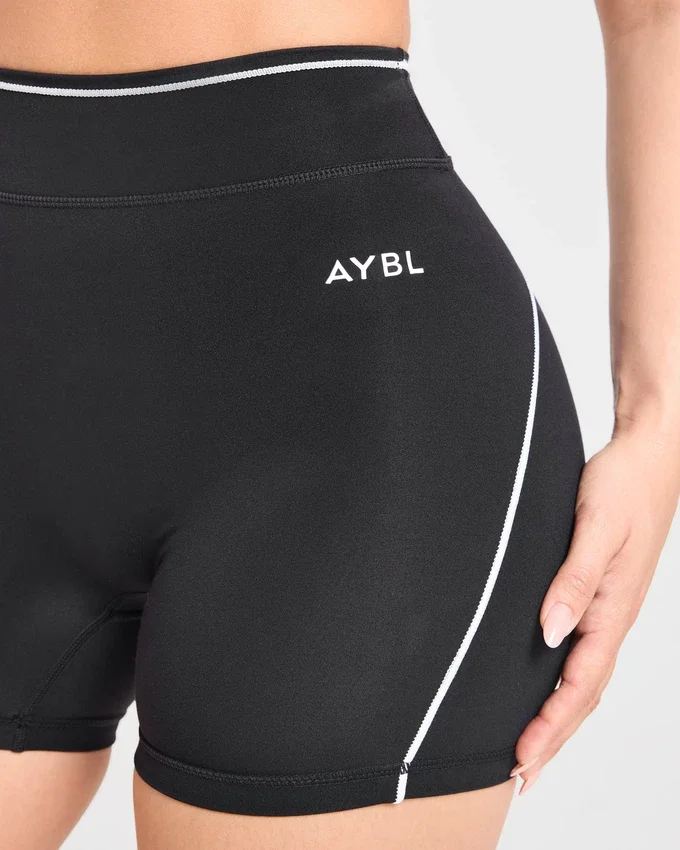 Form-Shorts