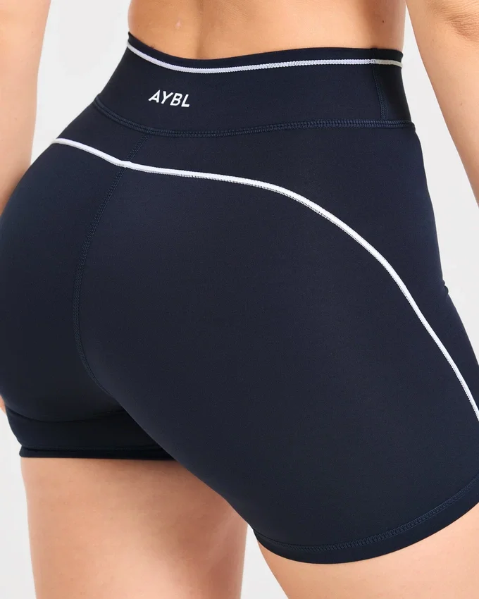 Form-Shorts