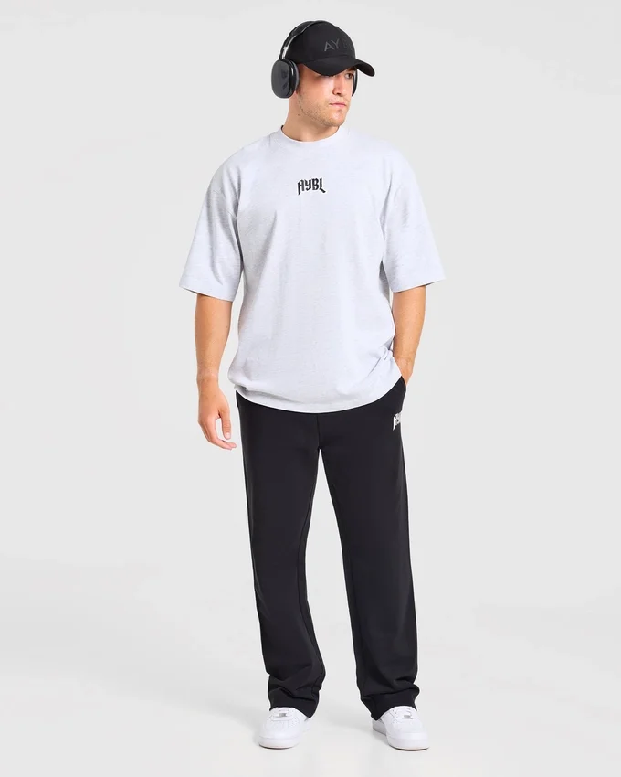 „Heavy Lifting Gothic“ Oversized-Jogginghose mit geradem Bein