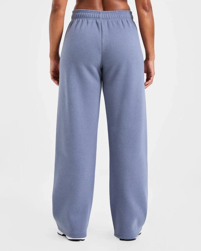Klassische, kuschelige Oversize-Jogginghose mit geradem Bein
