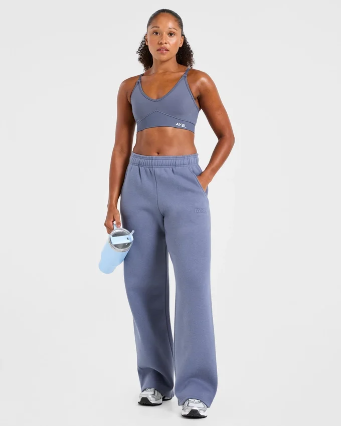Klassische, kuschelige Oversize-Jogginghose mit geradem Bein