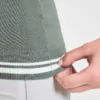 Klassische Strickweste mit V-Ausschnitt