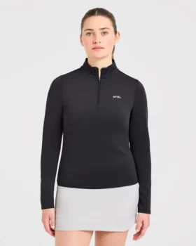 Klassischer Pullover mit 1/4-Reißverschluss