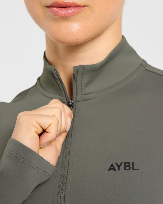 Klassischer Pullover mit 1/4-Reißverschluss