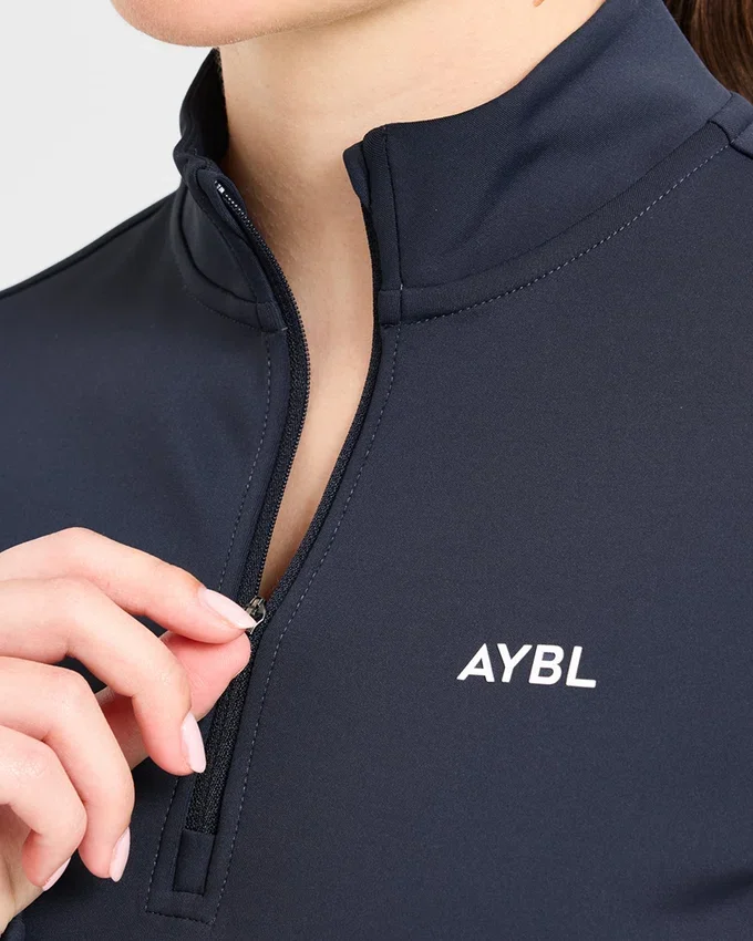 Klassischer Pullover mit 1/4-Reißverschluss
