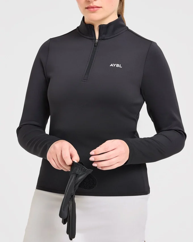 Klassischer Pullover mit 1/4-Reißverschluss