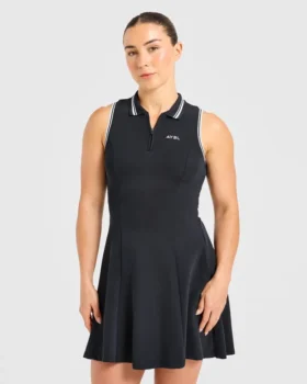 Klassisches Plisseekleid
