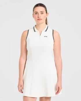 Klassisches Plisseekleid