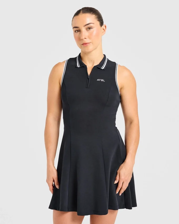 Klassisches Plisseekleid