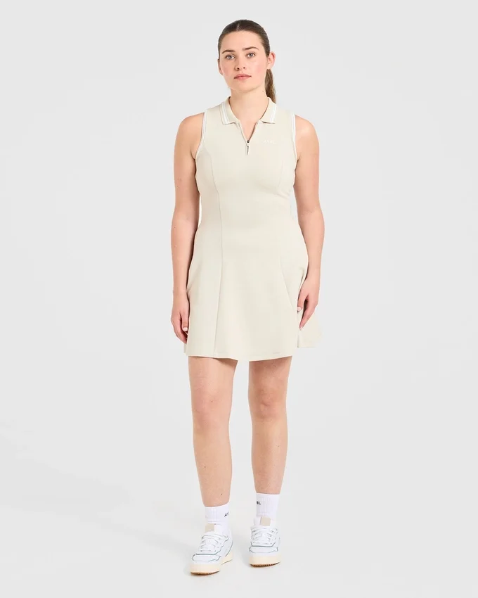 Klassisches Plisseekleid