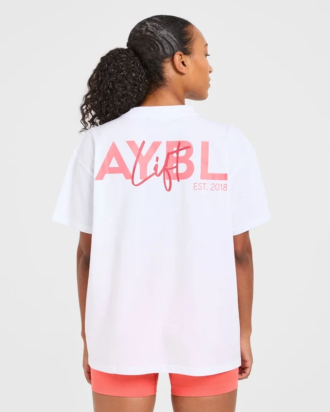 Lift Graphic Oversize-T-Shirt