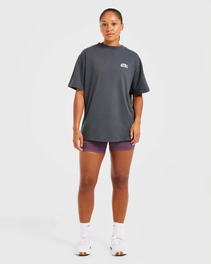 „Mind Over Matter“ Oversize-T-Shirt