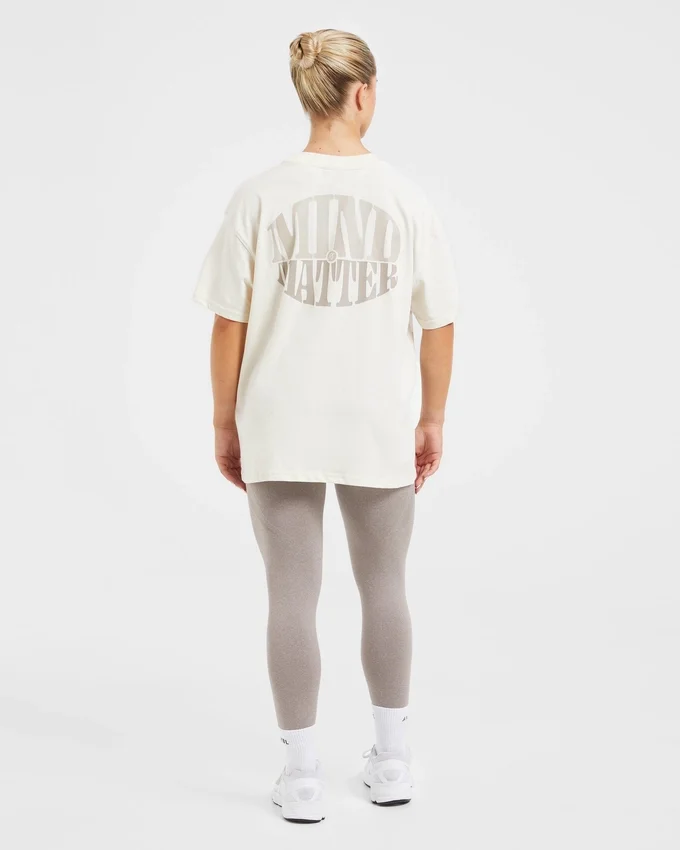 „Mind Over Matter“ Oversize-T-Shirt