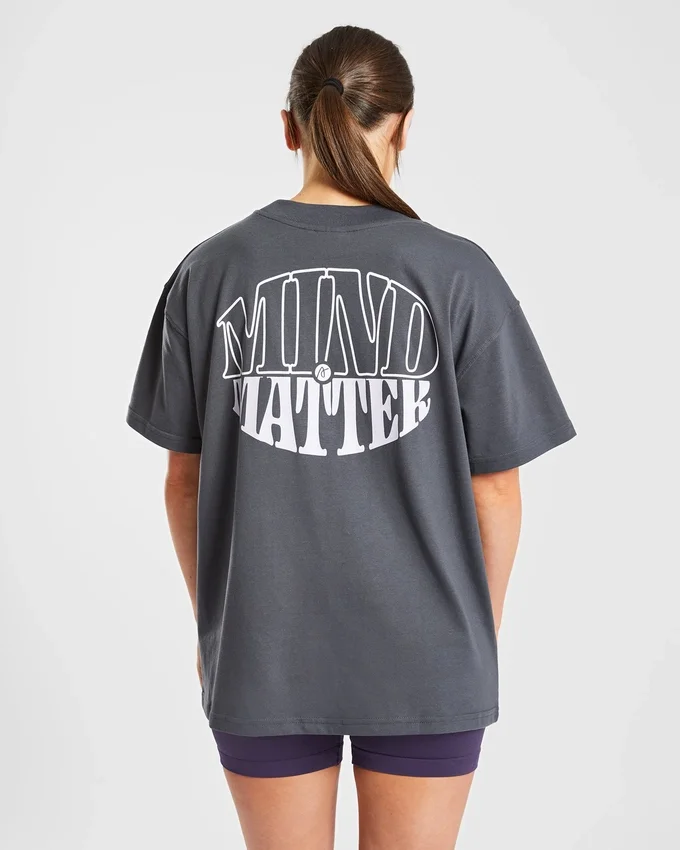 „Mind Over Matter“ Oversize-T-Shirt