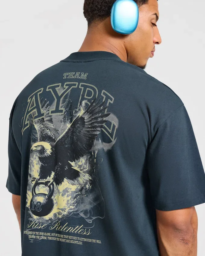 Relentless Eagle Oversize-T-Shirt
