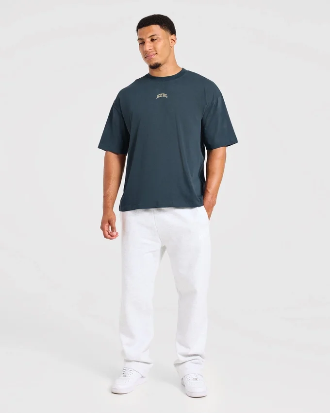 Relentless Eagle Oversize-T-Shirt