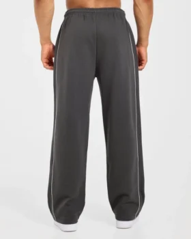 Restore Oversized-Jogginghose mit geradem Bein